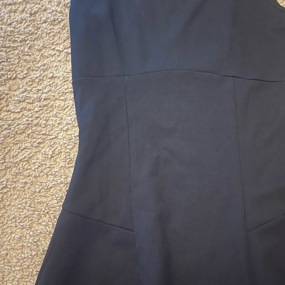 Elegant Black Sleeveless Dress